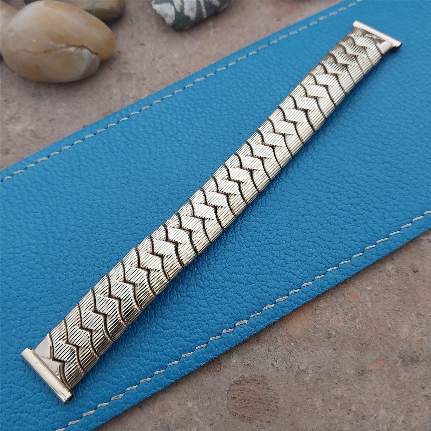 Vintage 5/8" Crusader USA Yellow Gold-Filled Classic nos 1940s Unused Watch Band