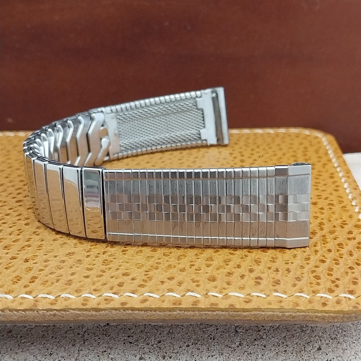17mm Duchess USA Stainless Steel Expansion nos 1960s Vintage Watch Band