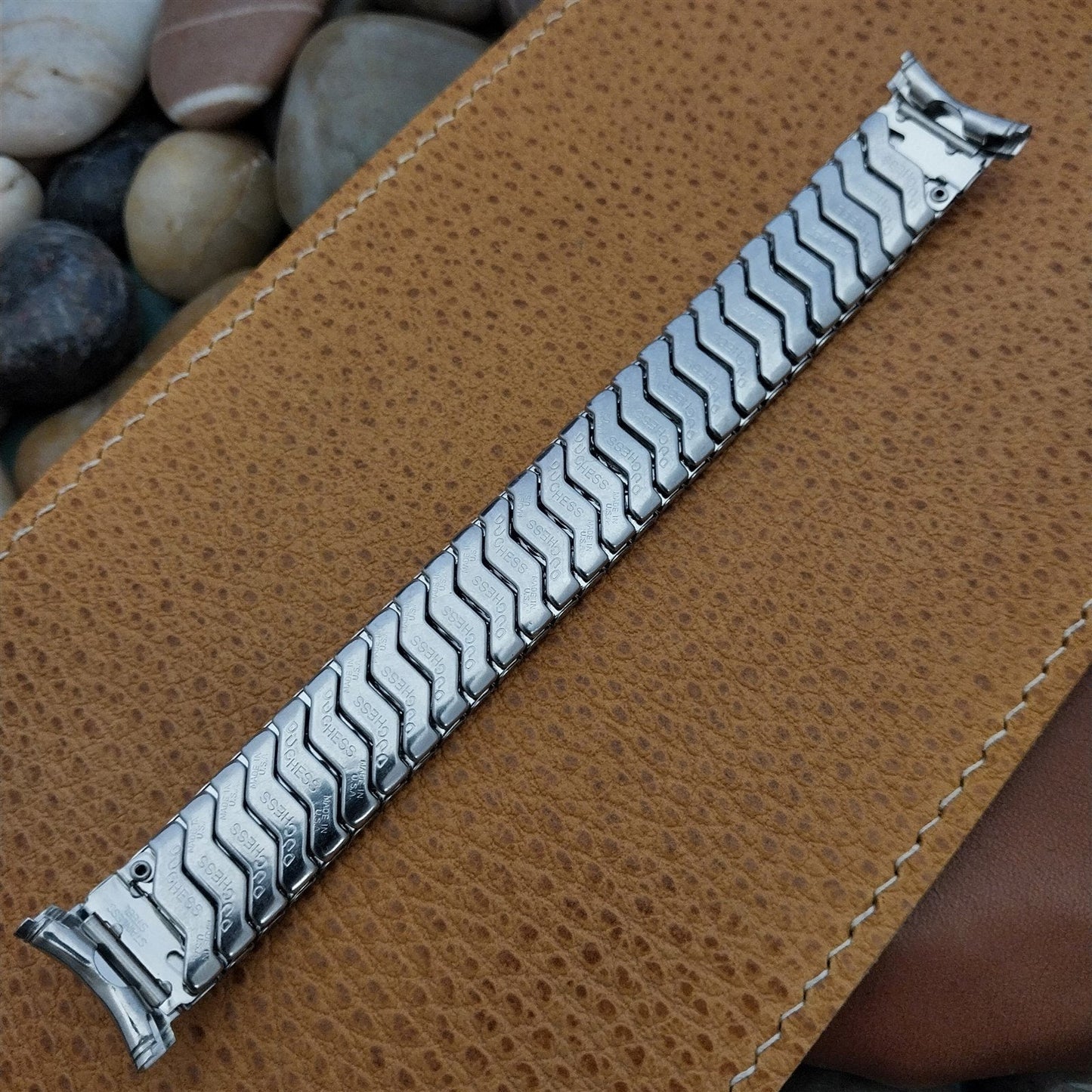18mm 19mm 16mm Stainless Steel Expansion Duchess nos 1960s Vintage Watch Band