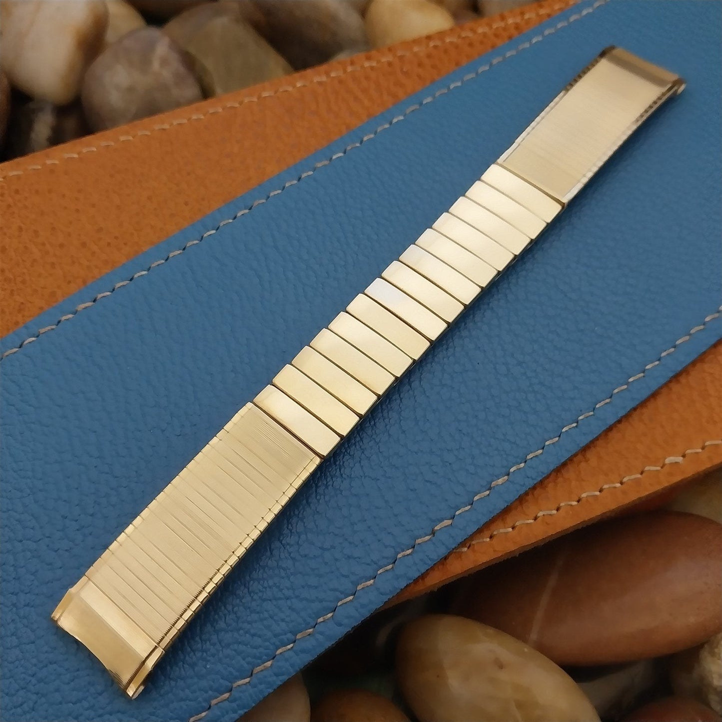 17.2mm 11/16 10k Gold-Filled Expansion Duchess USA nos 1960s Vintage Watch Band