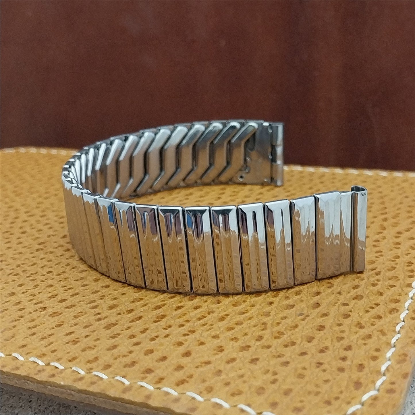 5/8" Stainless Steel Scissor Expansion Duchess USA nos 1950s Vintage Watch Band