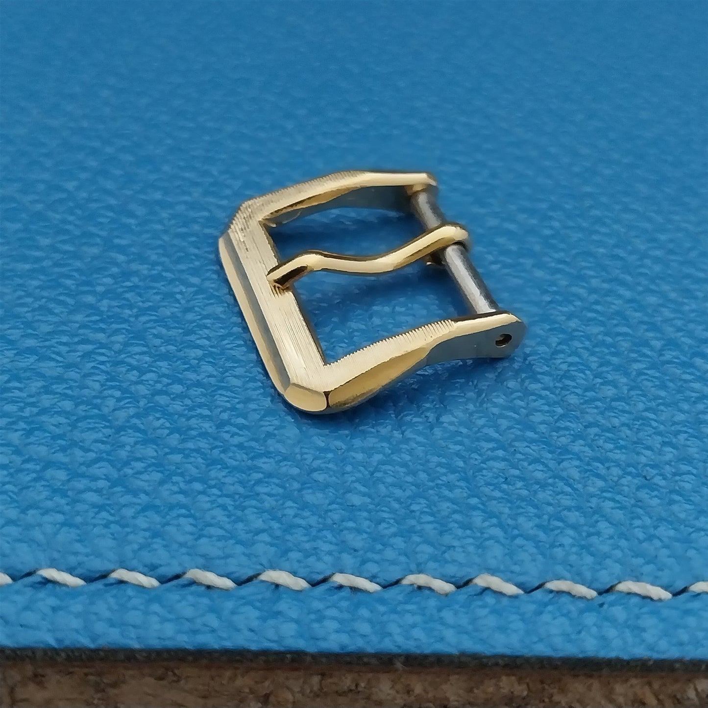 Vintage 14mm DeLuxe USA-Made Gold-Tone Unused Classic Watch Strap Buckle