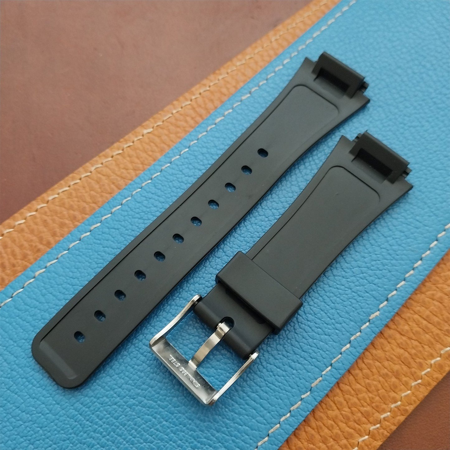 Casio 18mm Classic LCD Unused old-stock nos Vintage Watch Strap