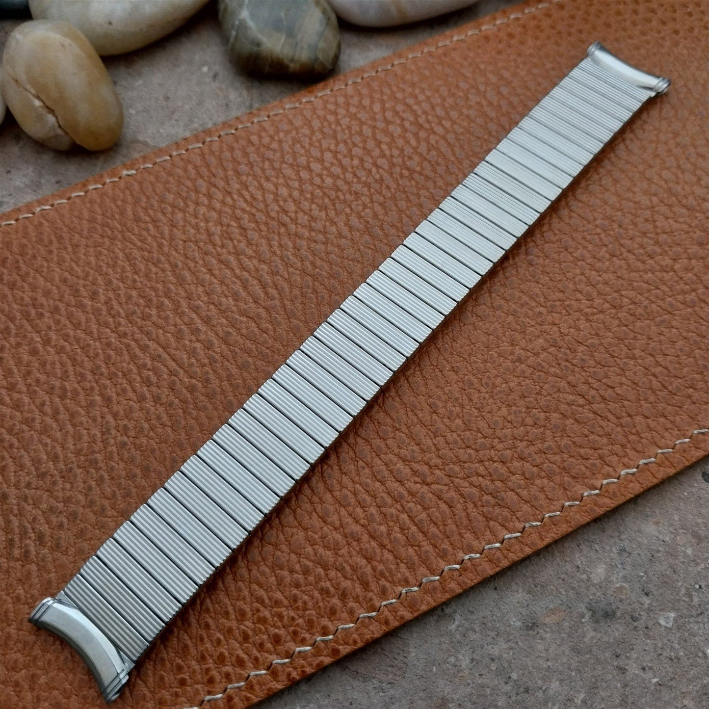 Vintage 17mm 18mm 19mm Kreisler Stainless Classic Stretch Unused Watch Band