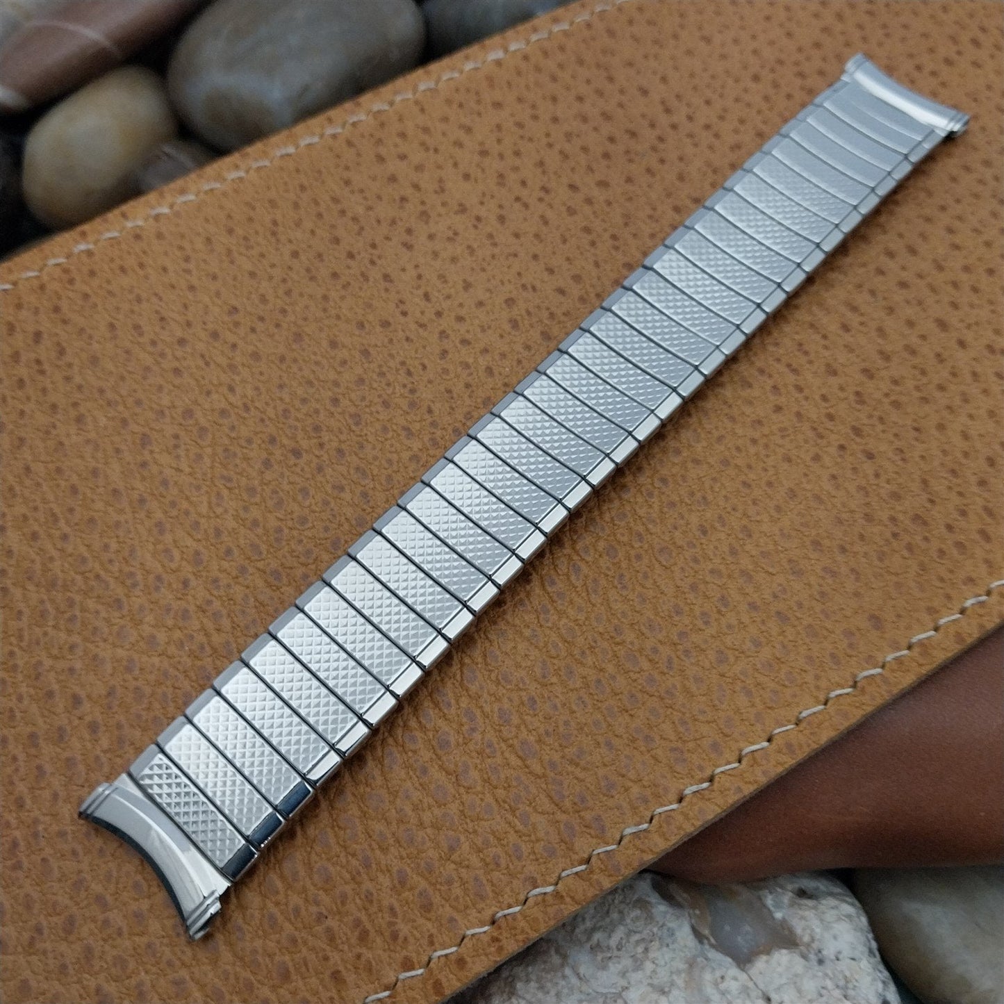 19mm 18mm 17mm Kreisler USA Stainless Steel nos Classic 1950s Vintage Watch Band