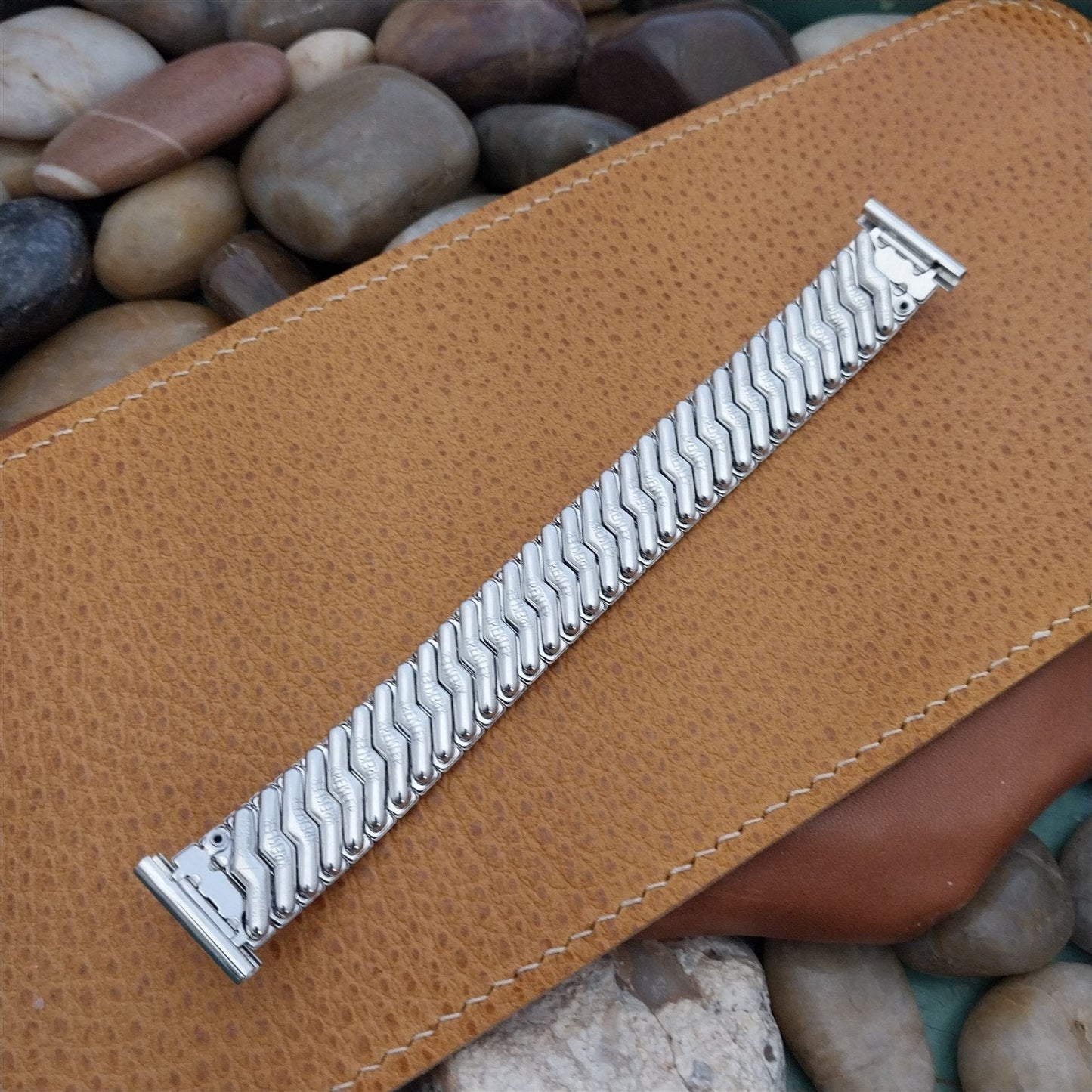 19mm 18mm 17mm 1960s 10k White Gold-Filled Kreisler Unused Vintage Watch Band