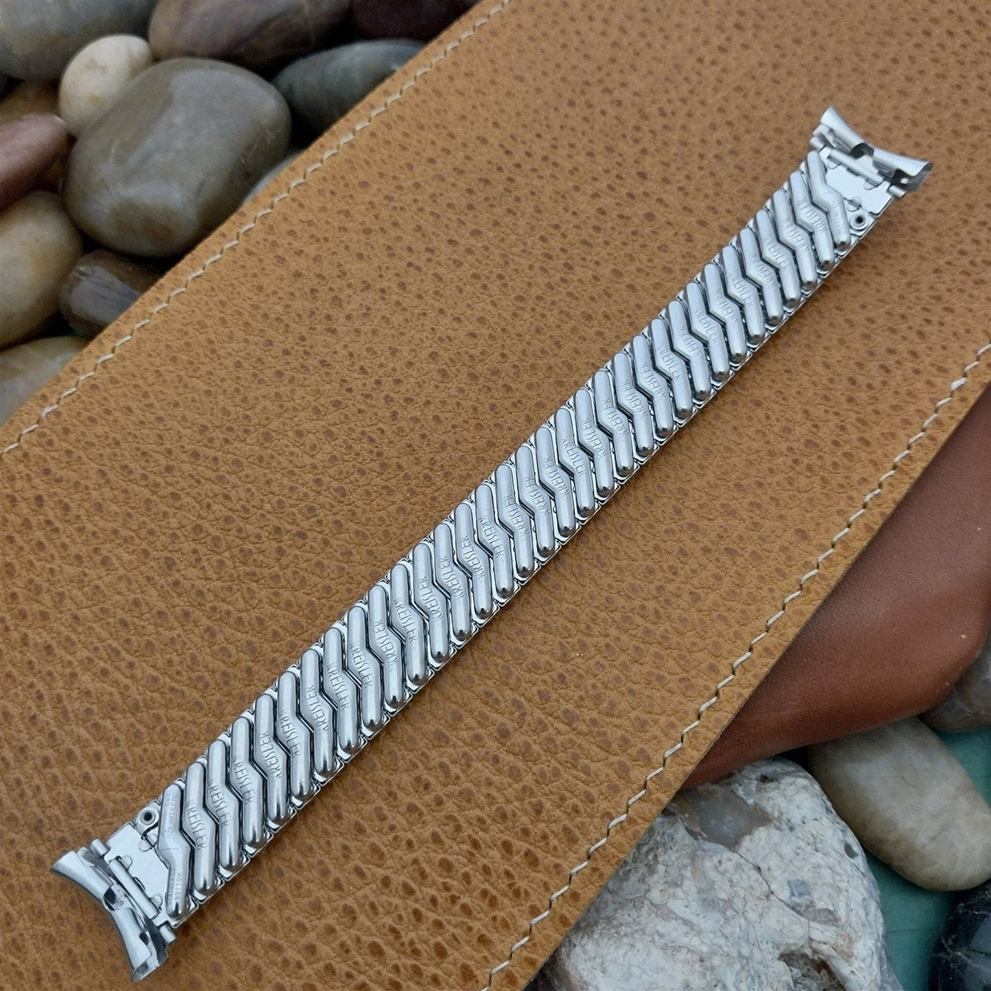 19mm 18mm 17mm White Gold-Filled Kreisler Long Unused 1960s Vintage Watch Band