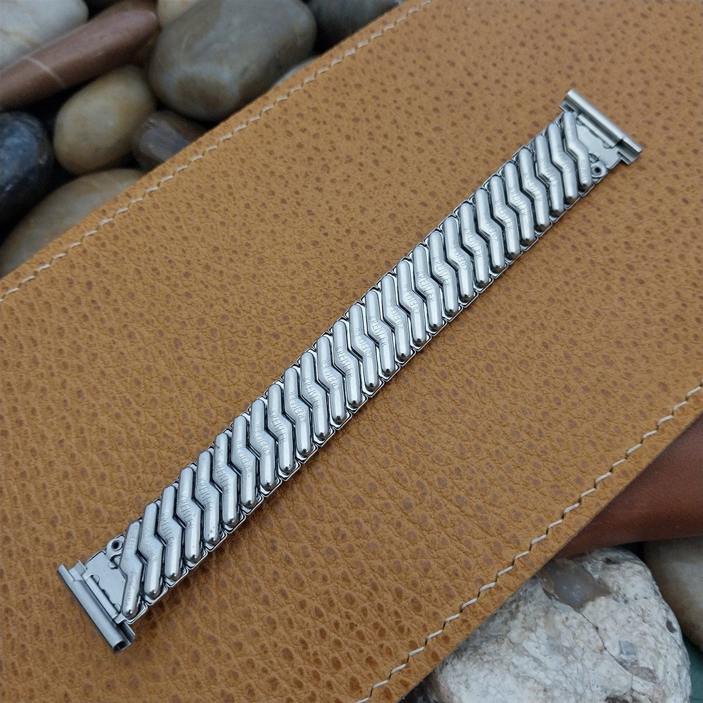 19mm 18mm 16mm Kreisler Short Stainless Steel Expansion 1960s Vintage Watch Band
