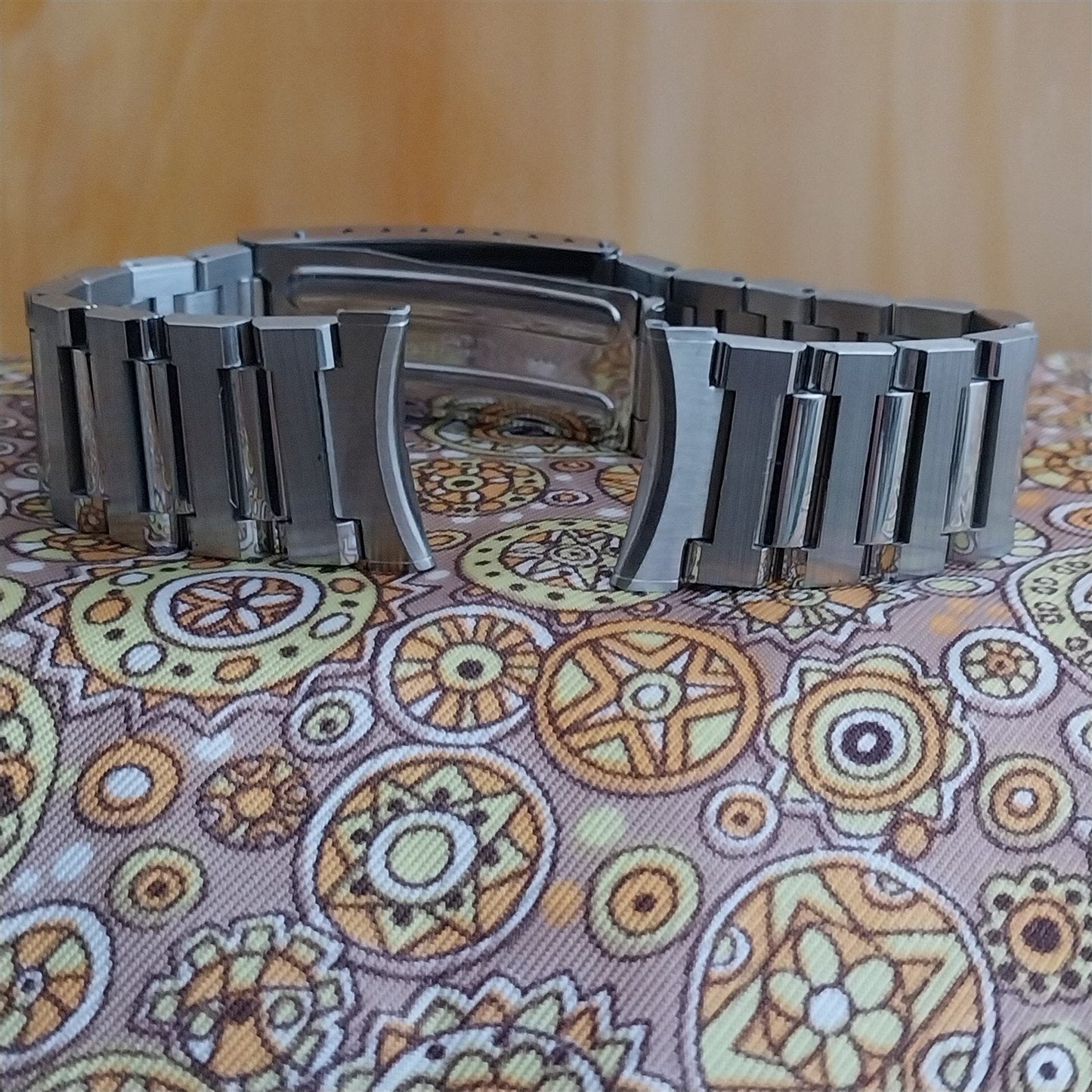 19mm 18mm Bulova Solid-Link Stainless Steel Unused 1970s Vintage Watch Band