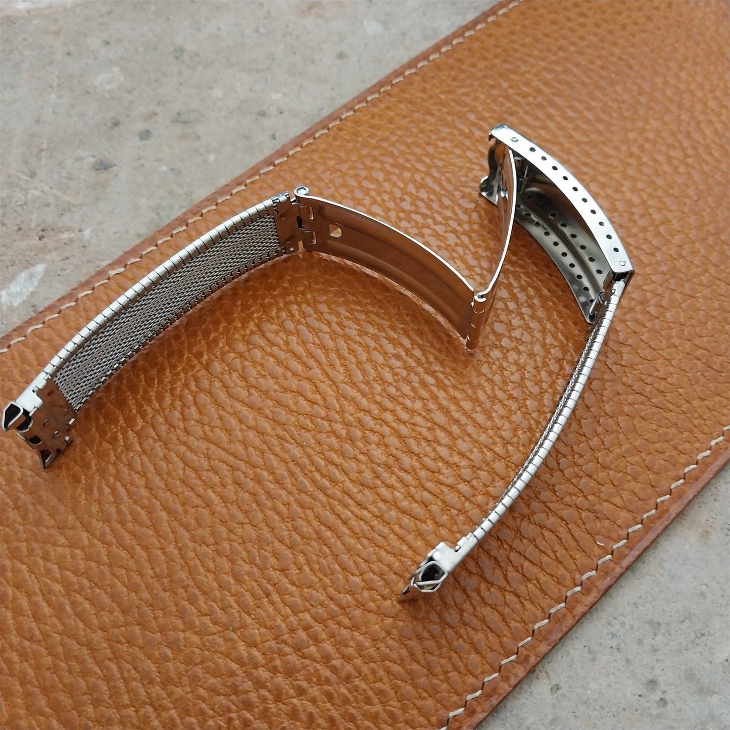 JB Champion 18mm 19mm 17mm Classic Stainless Steel nos 1960s Vintage Watch Band