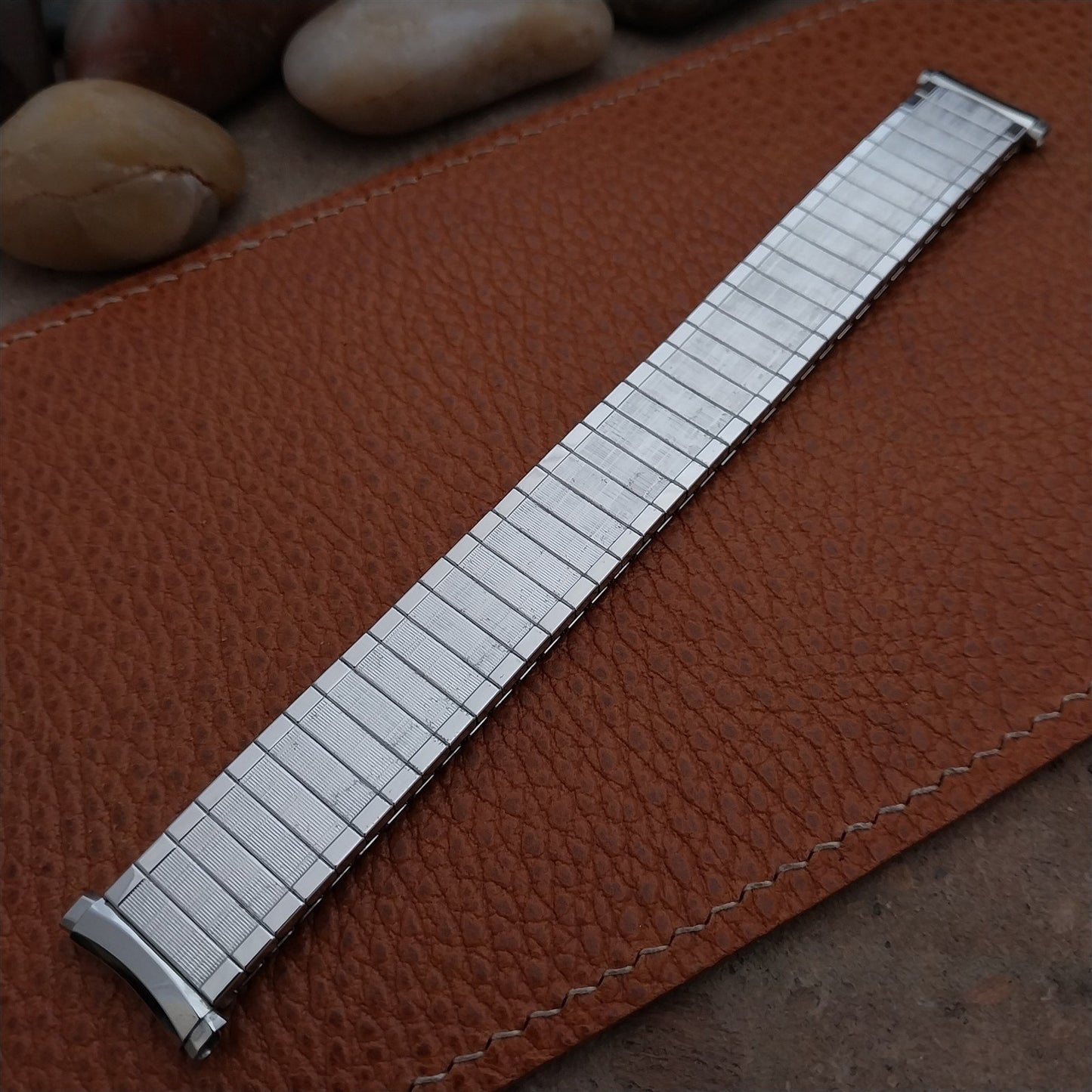 Vintage White Gold RGP Speidel Florentine 1970s Classic Stretch NOS Watch Band