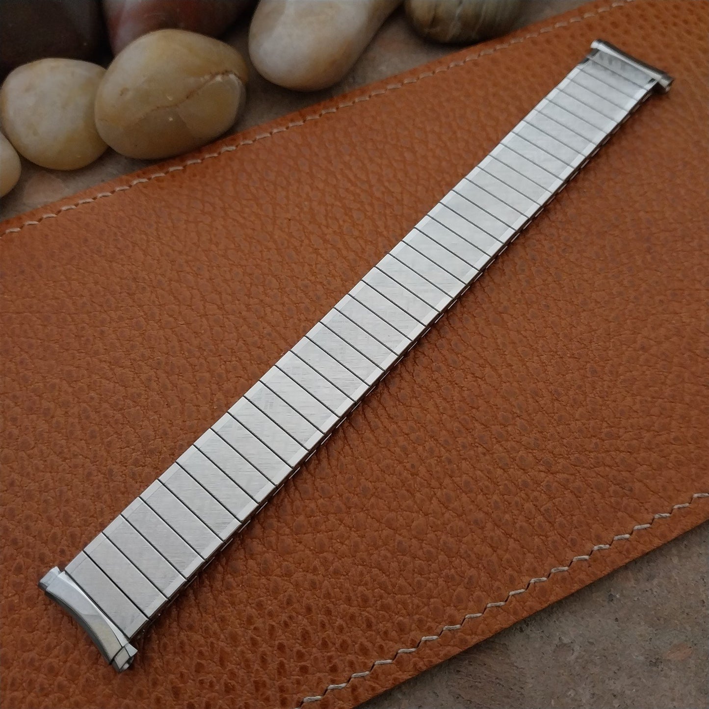 19mm 18mm 1970s Speidel Stainless Steel nos Twist-o-Flex Vintage Watch Band