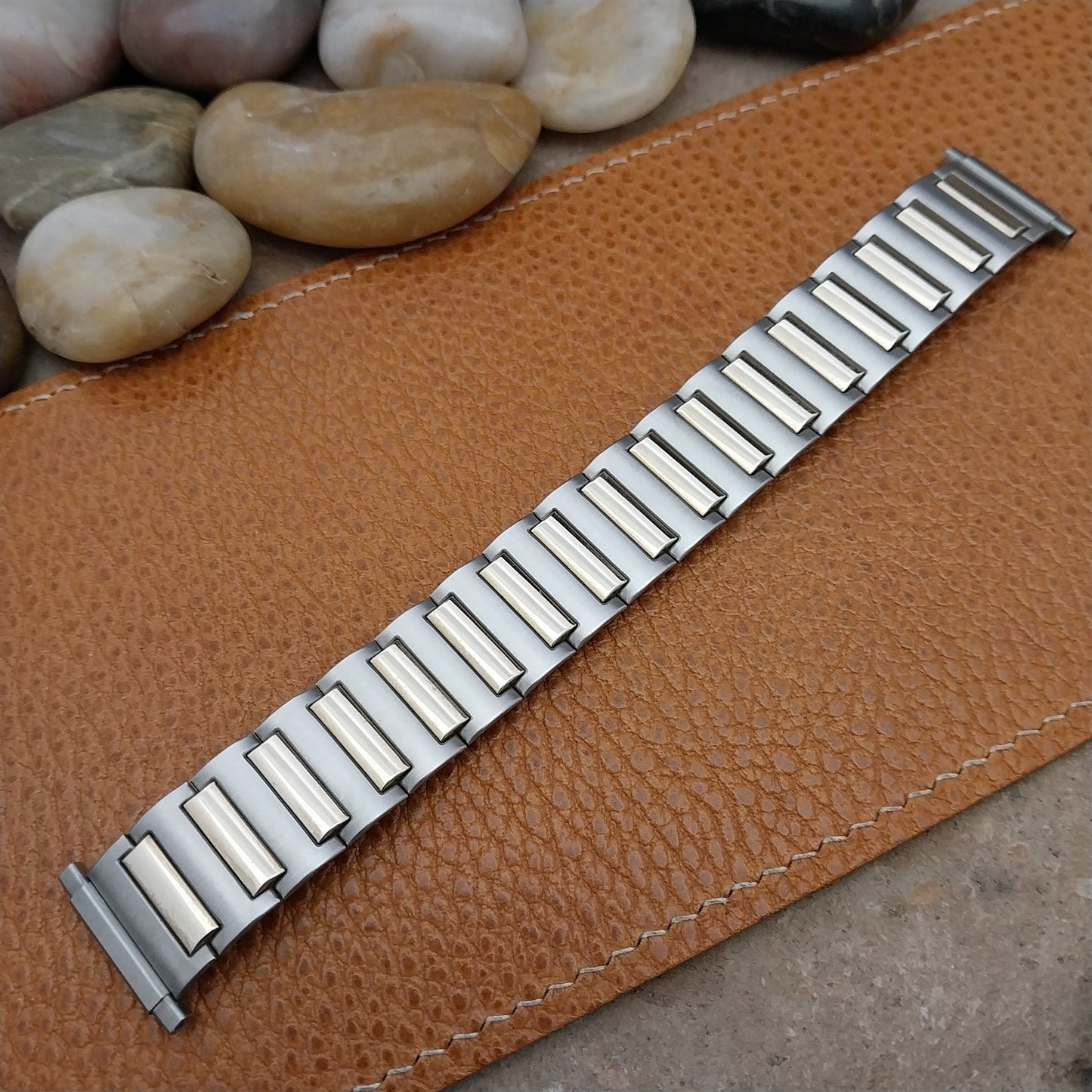 Speidel USA Wide Stainless Steel & Gold Long Expansion Unused Vintage Watch Band