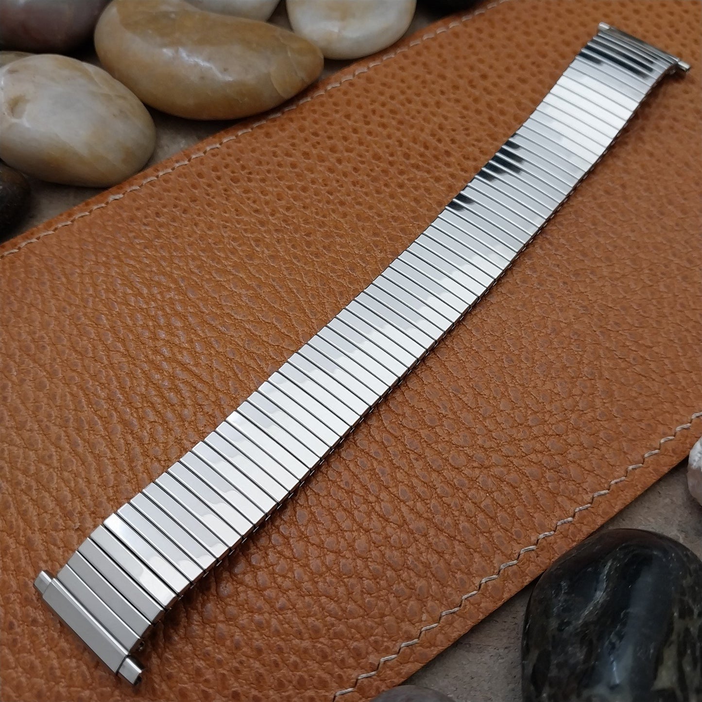 JB Champion Slim 22mm Stainless Steel Expansion Unused 1970s Vintage Watch Band