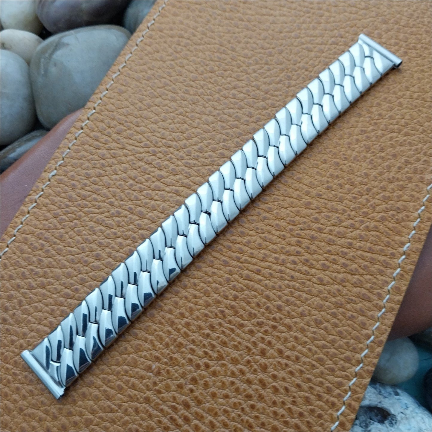 5/8" Classique USA nos Stainless Steel Expansion 1940s Vintage Watch Band