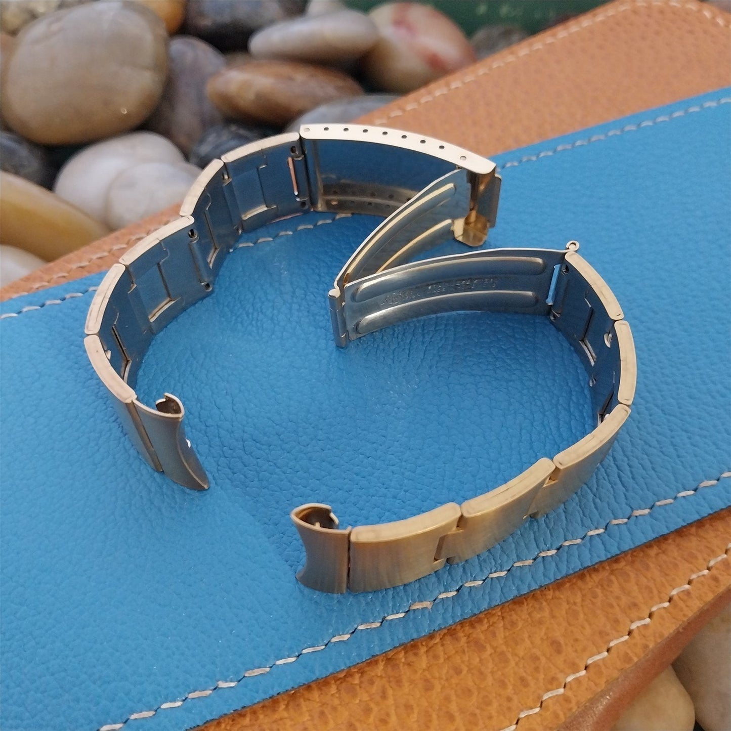 18mm 19mm Kreisler Stelux Gold-Tone 1970s Unused Vintage Watch Band