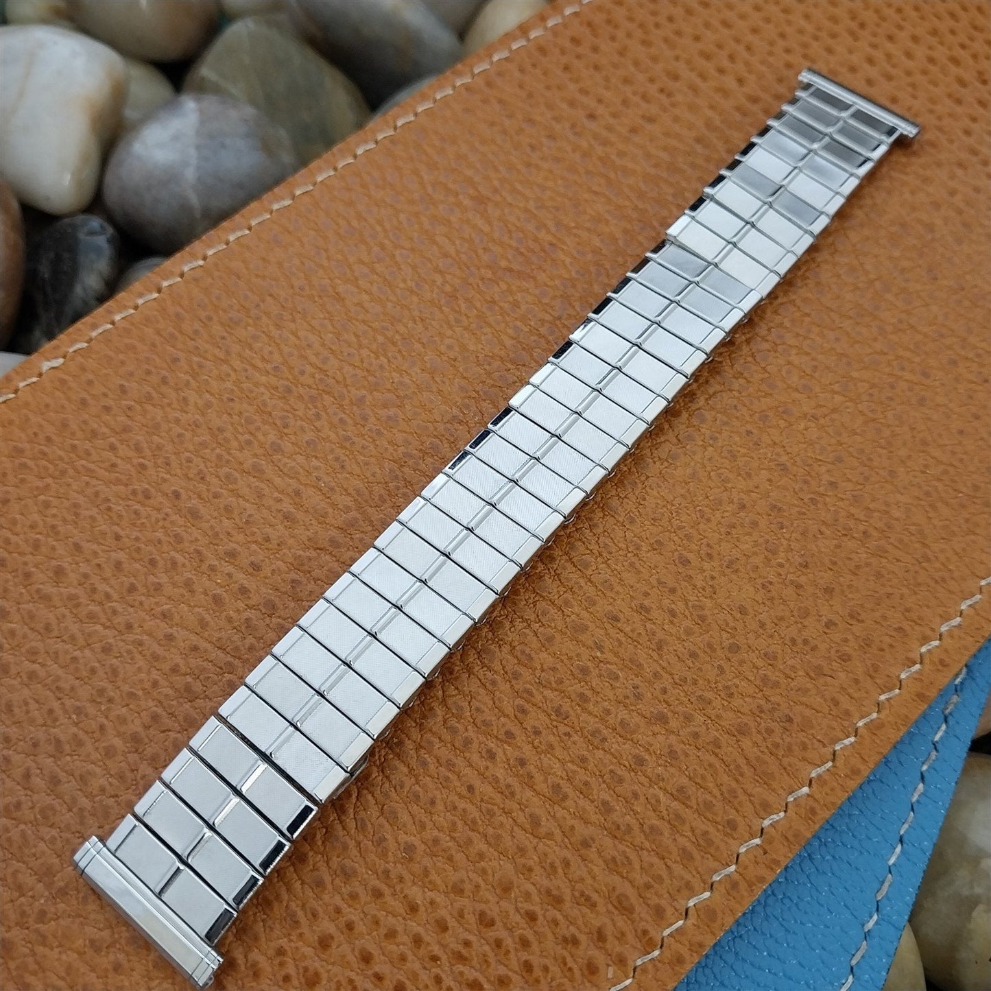 19mm 18mm Hadley Elgin Stainless Steel Expansion Unused 1960s Vintage Watch Band