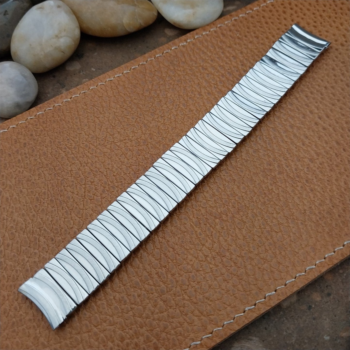 Vintage 17.2mm Prospect Stainless Steel Classic Stretch Unused Watch Band