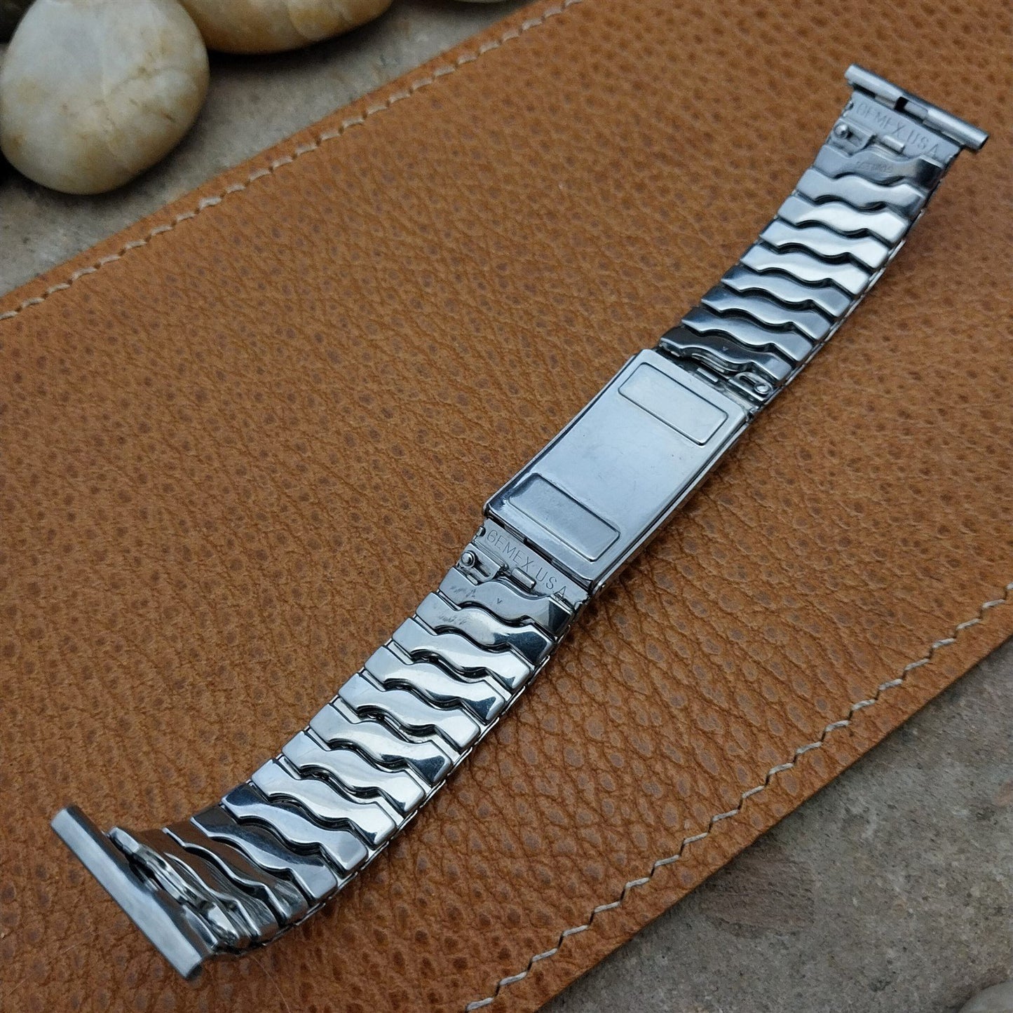 1950s Stainless Steel Gemex Mint or Meds 19mm 18mm 17mm nos Vintage Watch Band