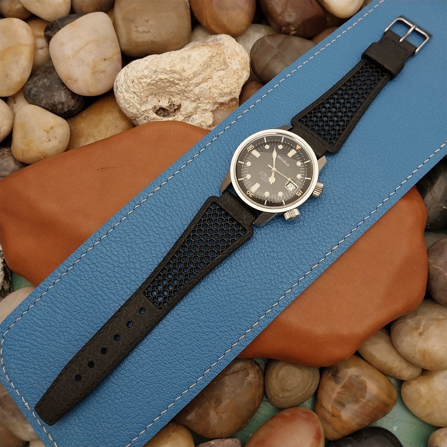 Vintage 18mm Skindiver Black Golay Playa Swiss Unused Classic 1970s Watch Strap