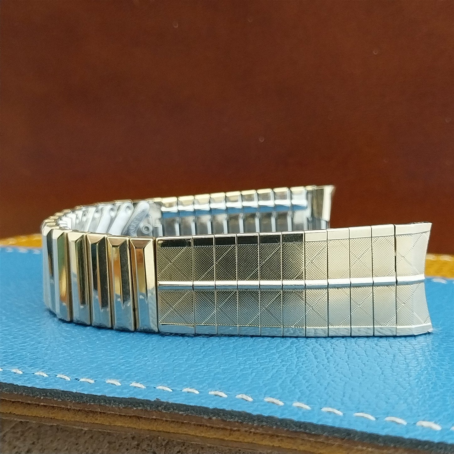 Vintage 17.2mm Gold-Filled Stonewall USA Classic Stretch 1960s Unused Watch Band