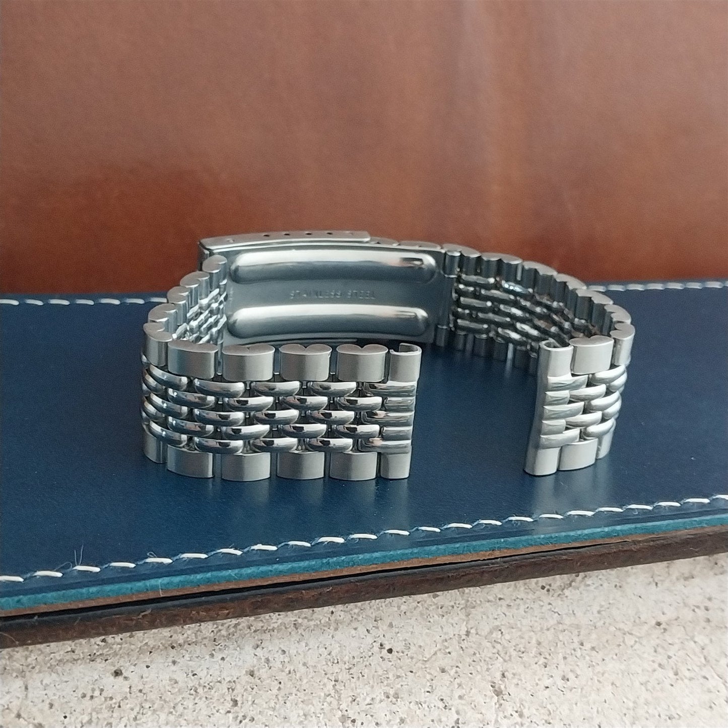 Vintage 17mm Beads of Rice Stainless Steel Classic 1970s Unused Watch Band