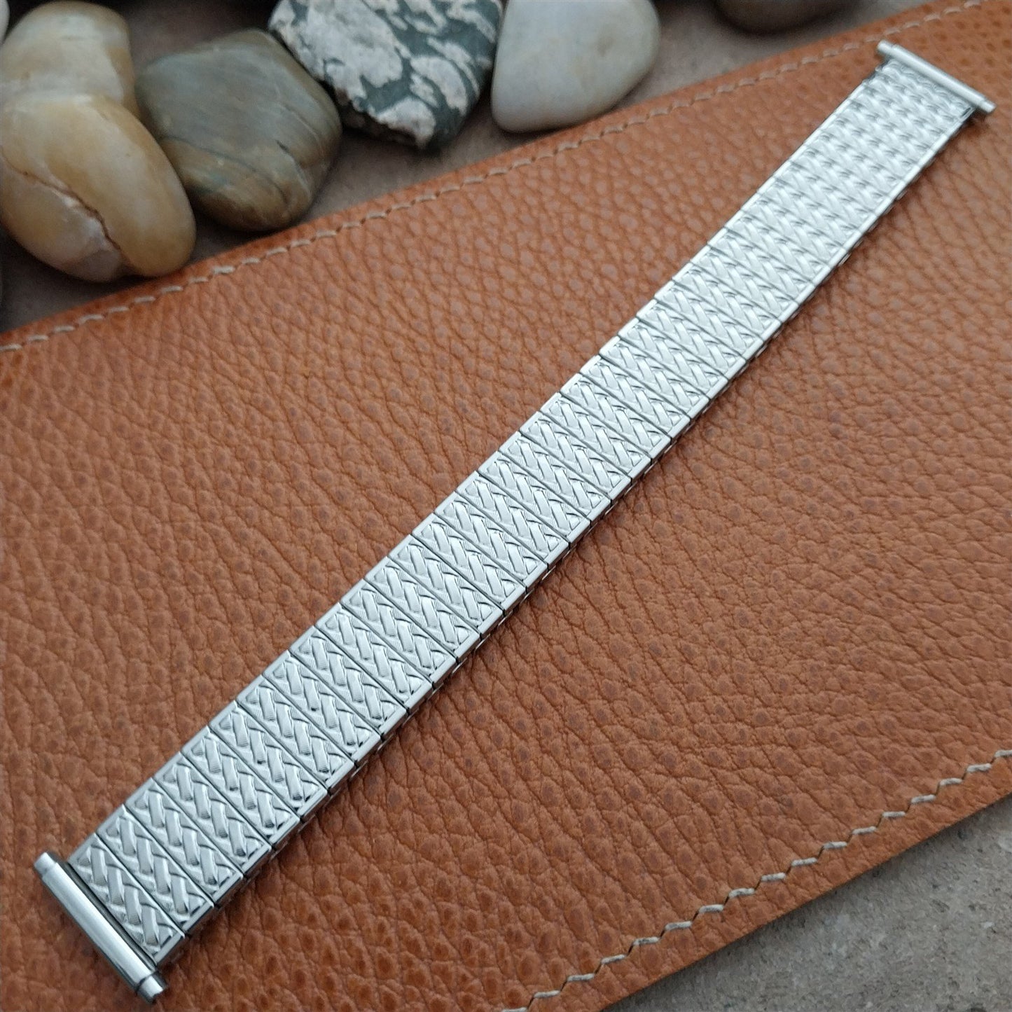 JB Champion Long Stainless Steel Expansion 1970s old-stock Watch Band 16mm-19mm