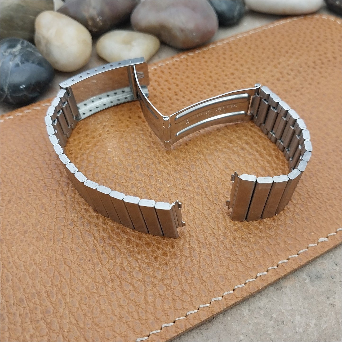 18mm Bulova Accutron Quartz LCD Stainless Steel Unused Vintage Watch Band