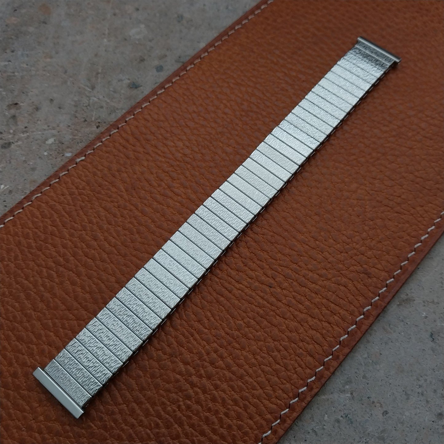 18mm 17mm JB Champion Stainless Steel Stretch Unused 1970s Vintage Watch Band