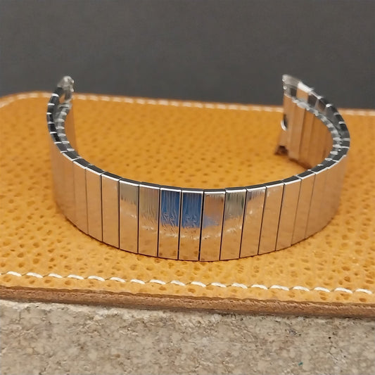 Bulova Stainless Steel Expansion Flared nos 1970s Vintage Watch Band 22mm