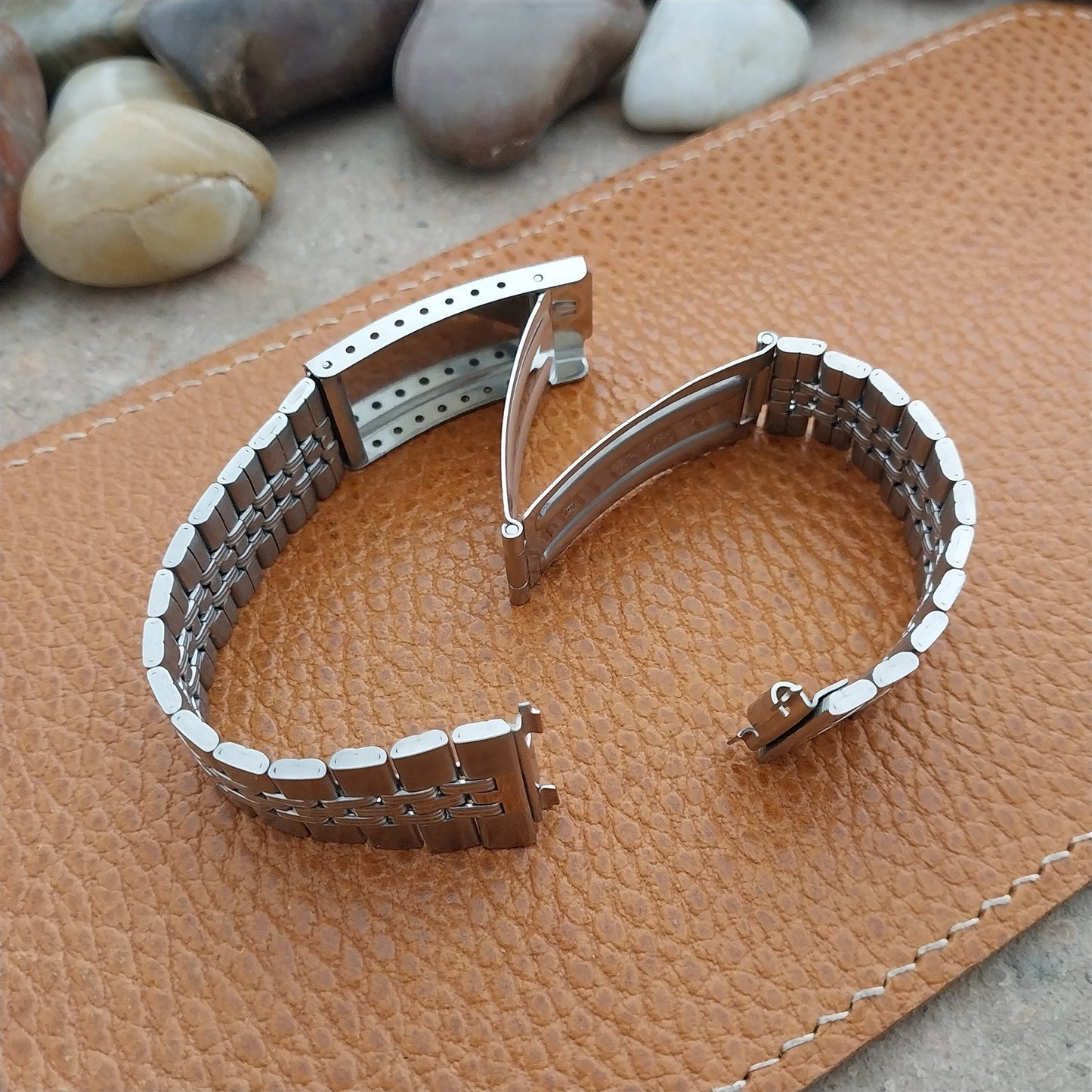 Bulova Accutron Stainless Steel Special Fit nos Unused 1970s Vintage Watch Band