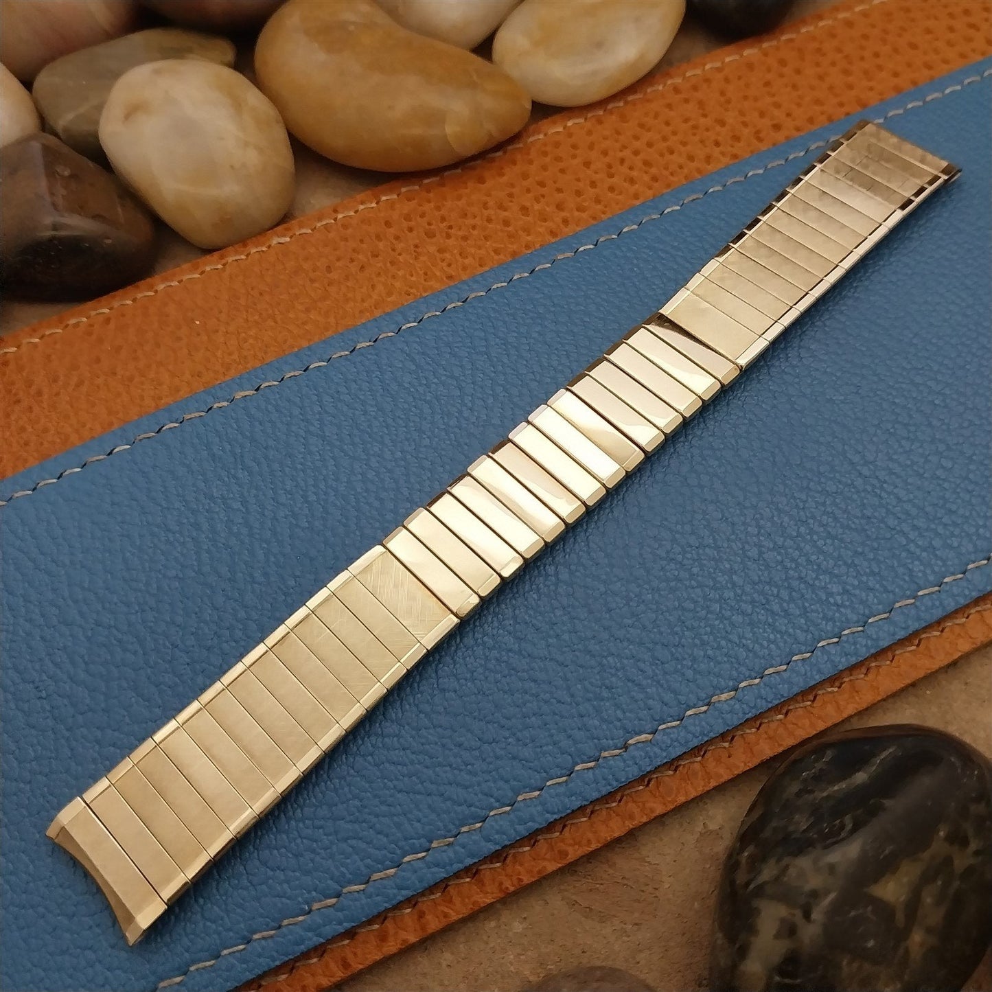 17mm 10k Gold Filled Baldwin USA nos 1960s Vintage Watch Band