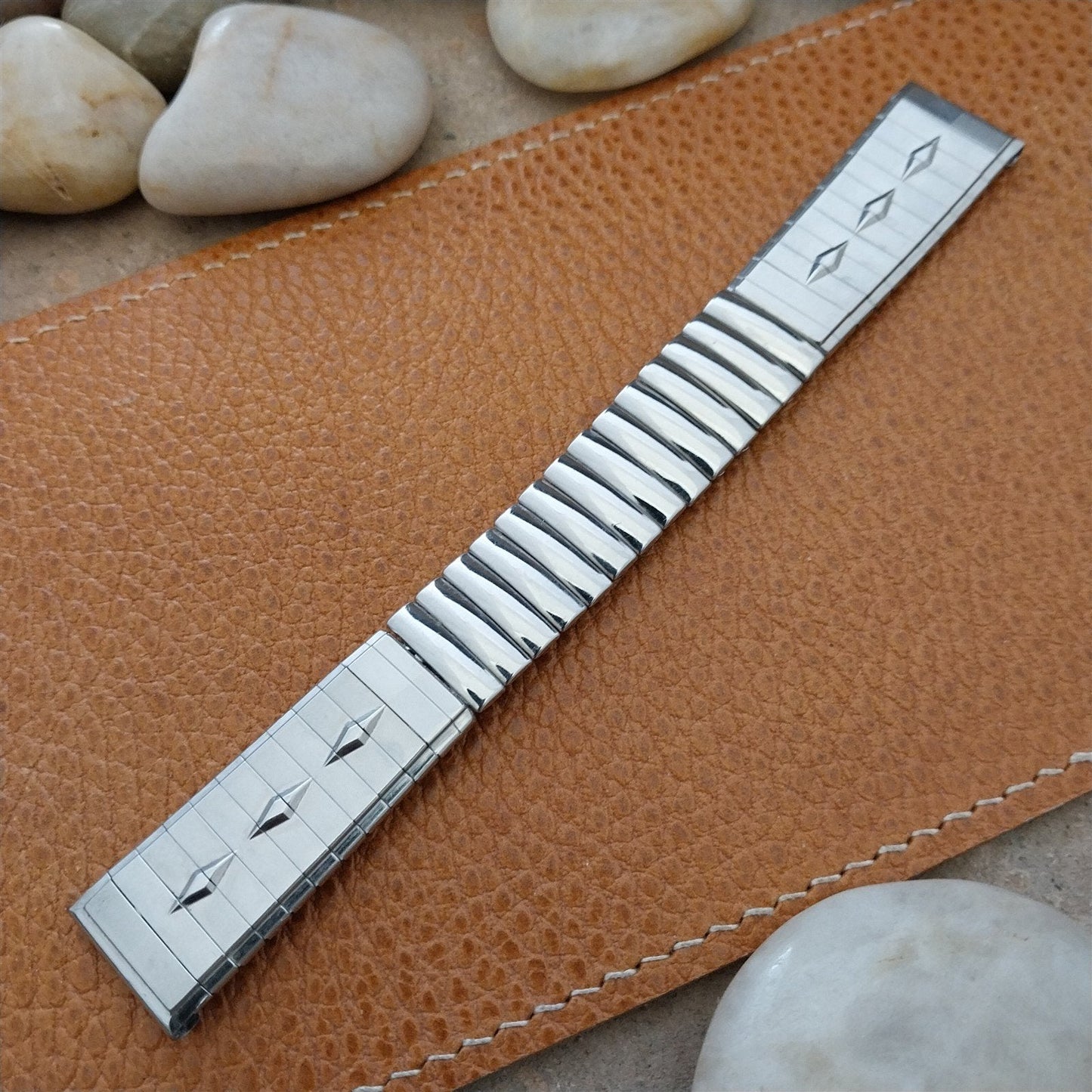 17.2mm Mira-Flex USA Stainless Steel Expansion 1960s Vintage Watch Band