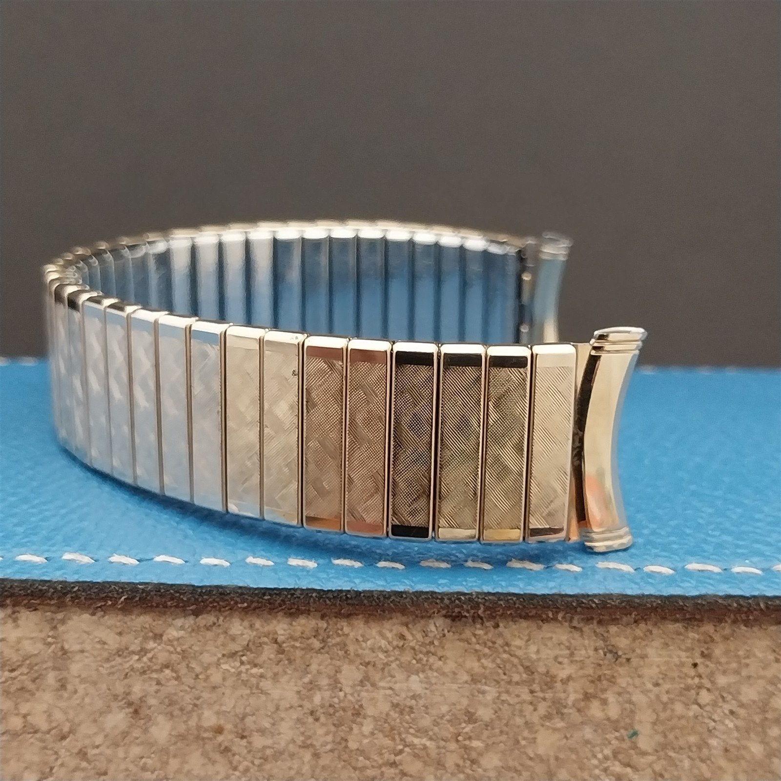 19mm 18mm 17mm Kreisler Gold-Filled Florentine 1960s Watch Band 