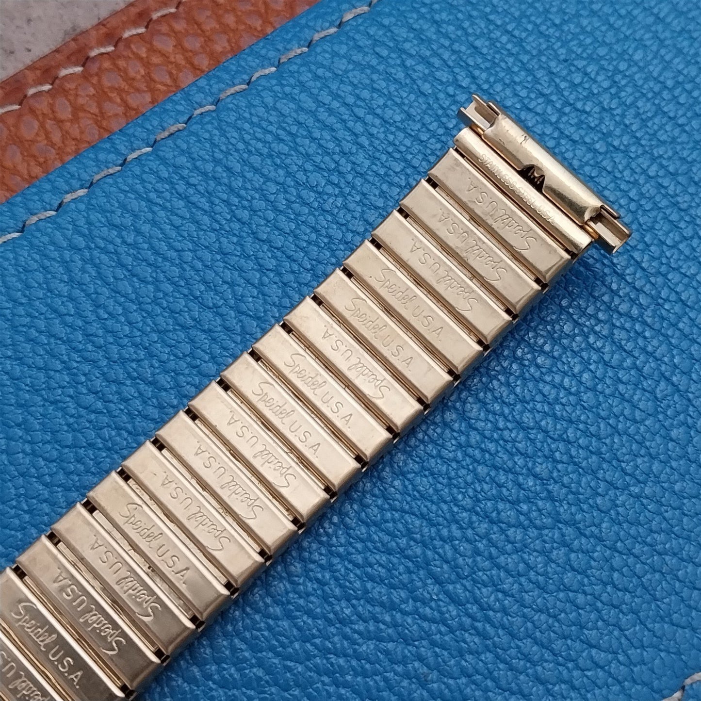 16mm 17mm 18mm 19mm Gold-Tone Speidel Twistoflex Vintage Watch Band