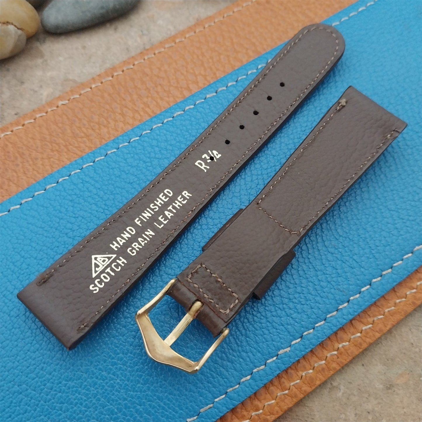 Vintage 19mm JB Champion Scotch Grain Tapered 19mm/16mm Unused 1960s Watch Strap