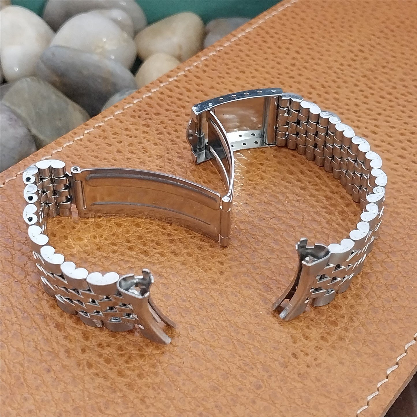 Vintage 19mm Beads of Rice Stainless Steel Unused Classic 1960s-1970s Watch Band