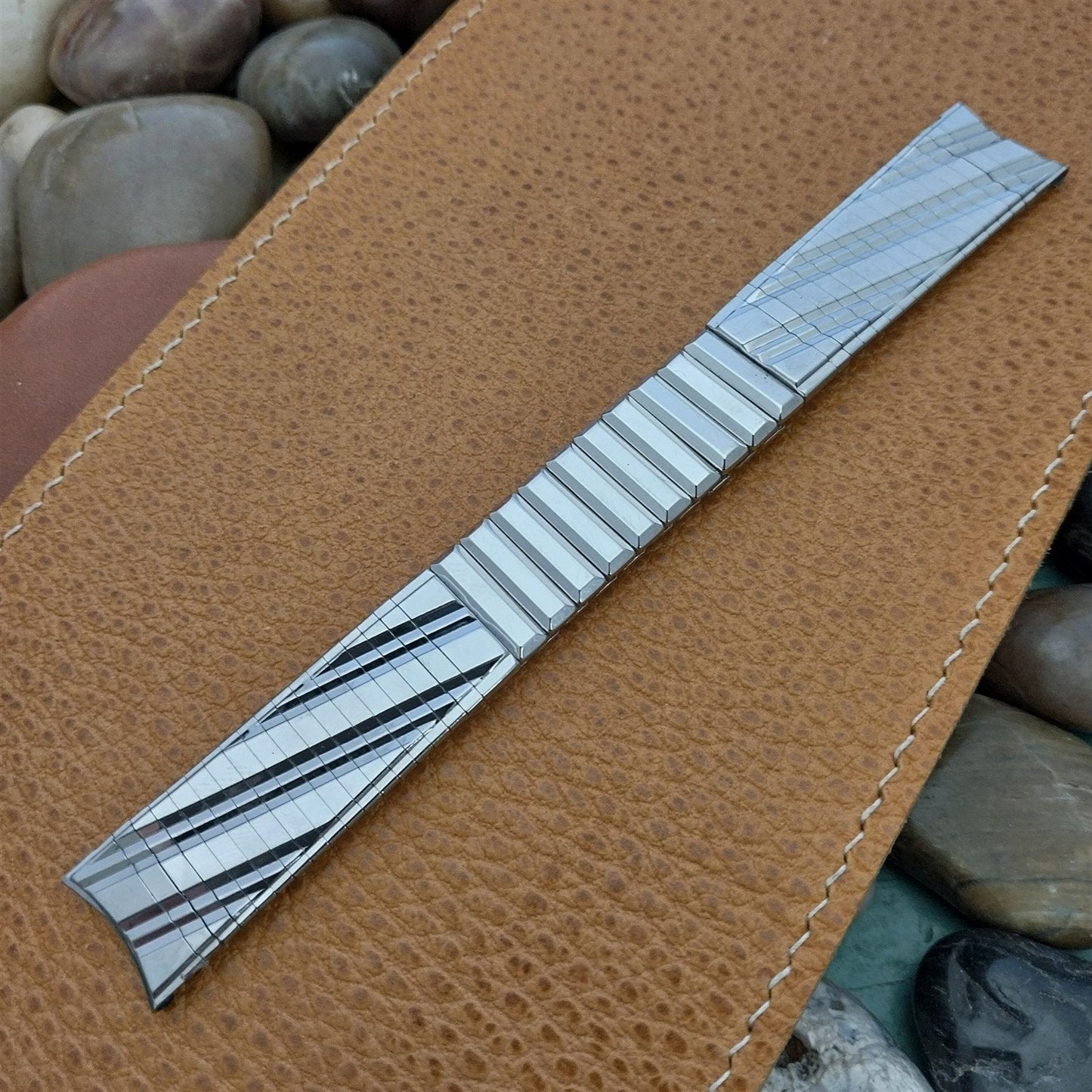 17.2mm Admiral Stainless Steel Stretch Classic 1960s Unused Vintage Watch Band