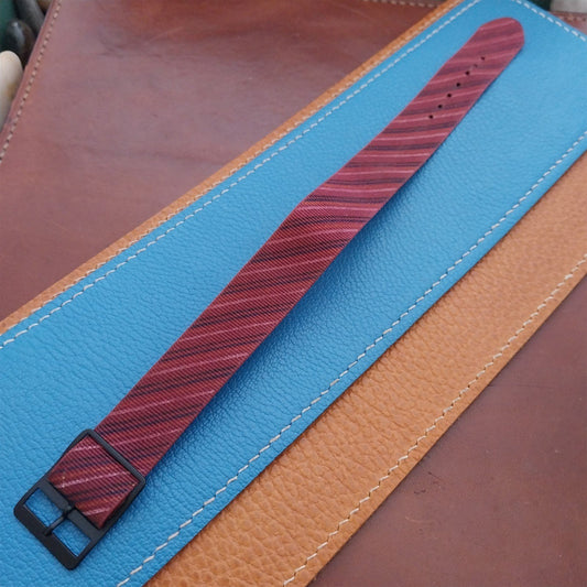 18mm John Weitz Nylon Classic Single Pass Unused 1990s Vintage Watch Strap