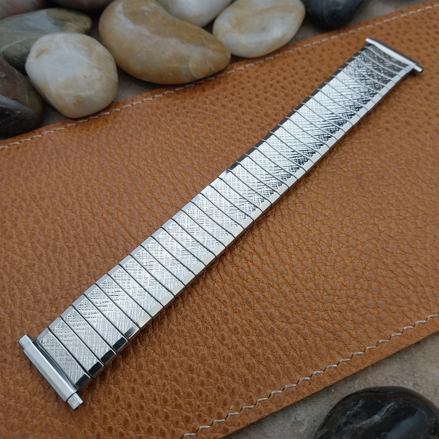 19mm 20mm 22mm Stainless Steel Wide Expansion Unused nos Vintage Watch Band