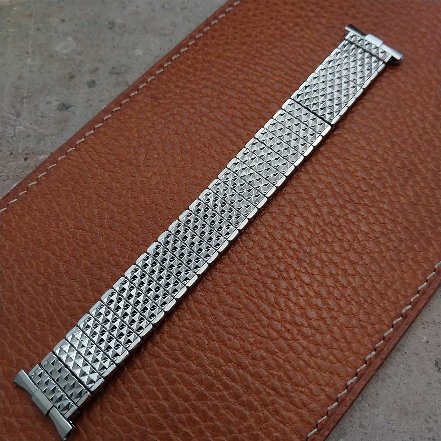 16mm 18mm 19mm Baldwin Stainless Steel Expansion Unused 1960s Vintage Watch Band