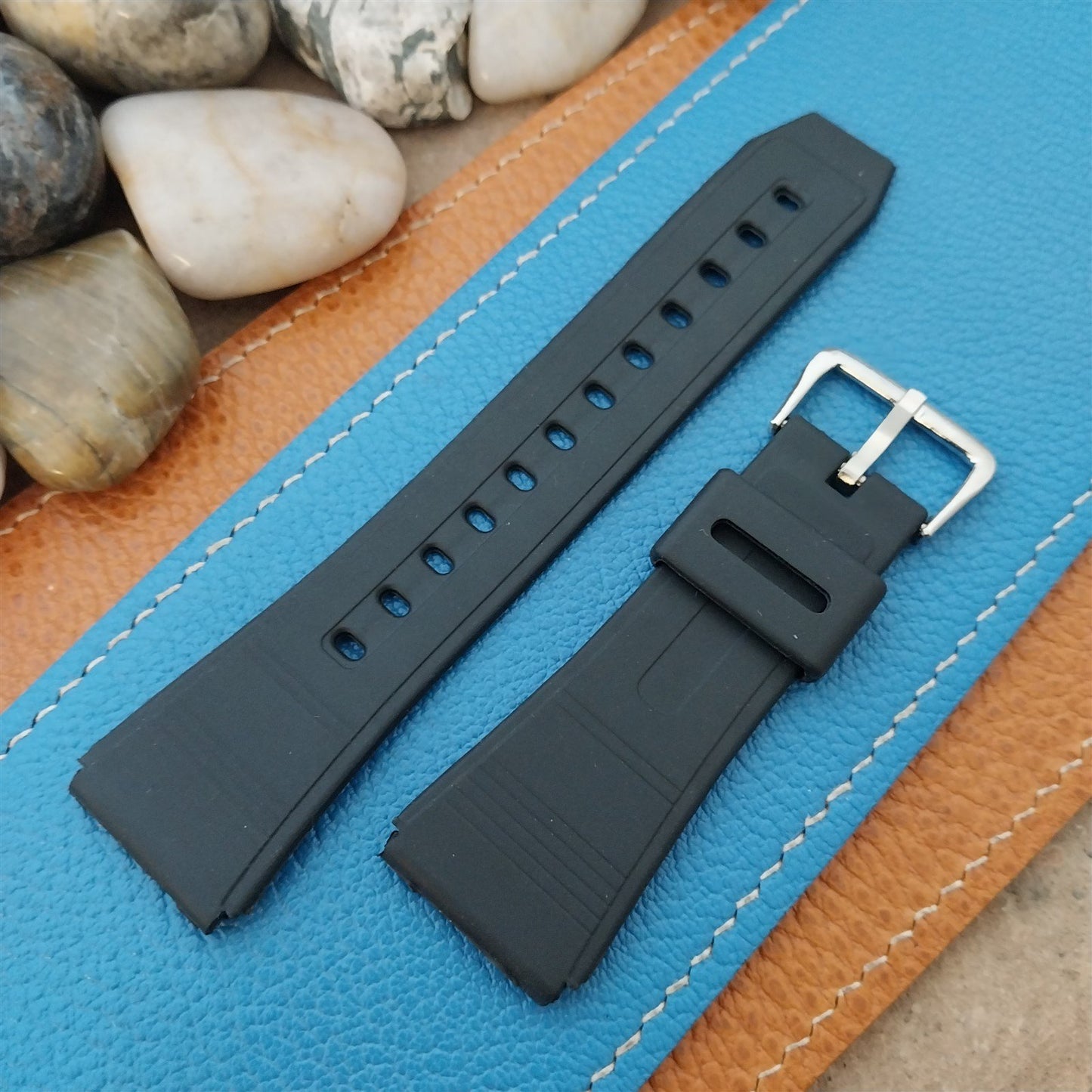 524-22mm Casio Data-Bank Timex TX22G3 nos Unused Vintage Watch Band