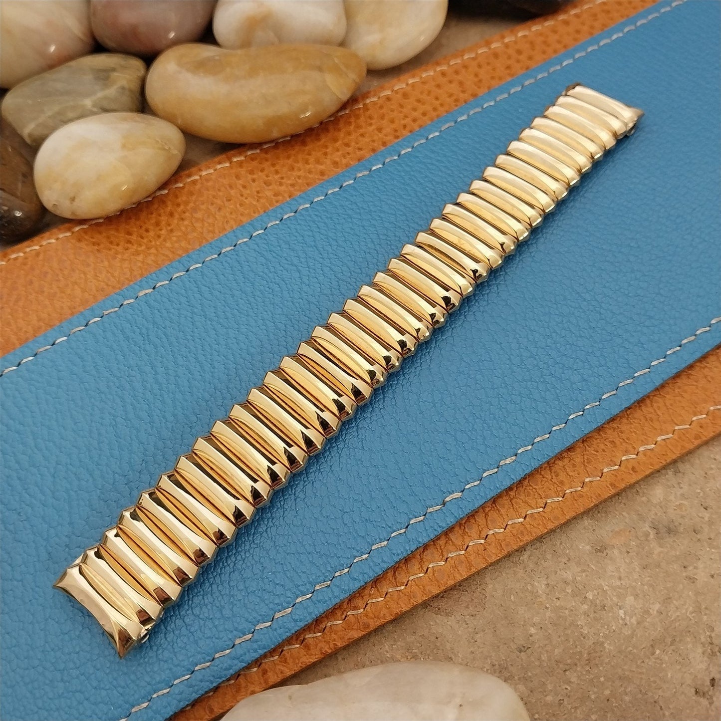 12k Gold-Filled Hadley 17.2mm Wide Expansion Unused 1950s Vintage Watch Band