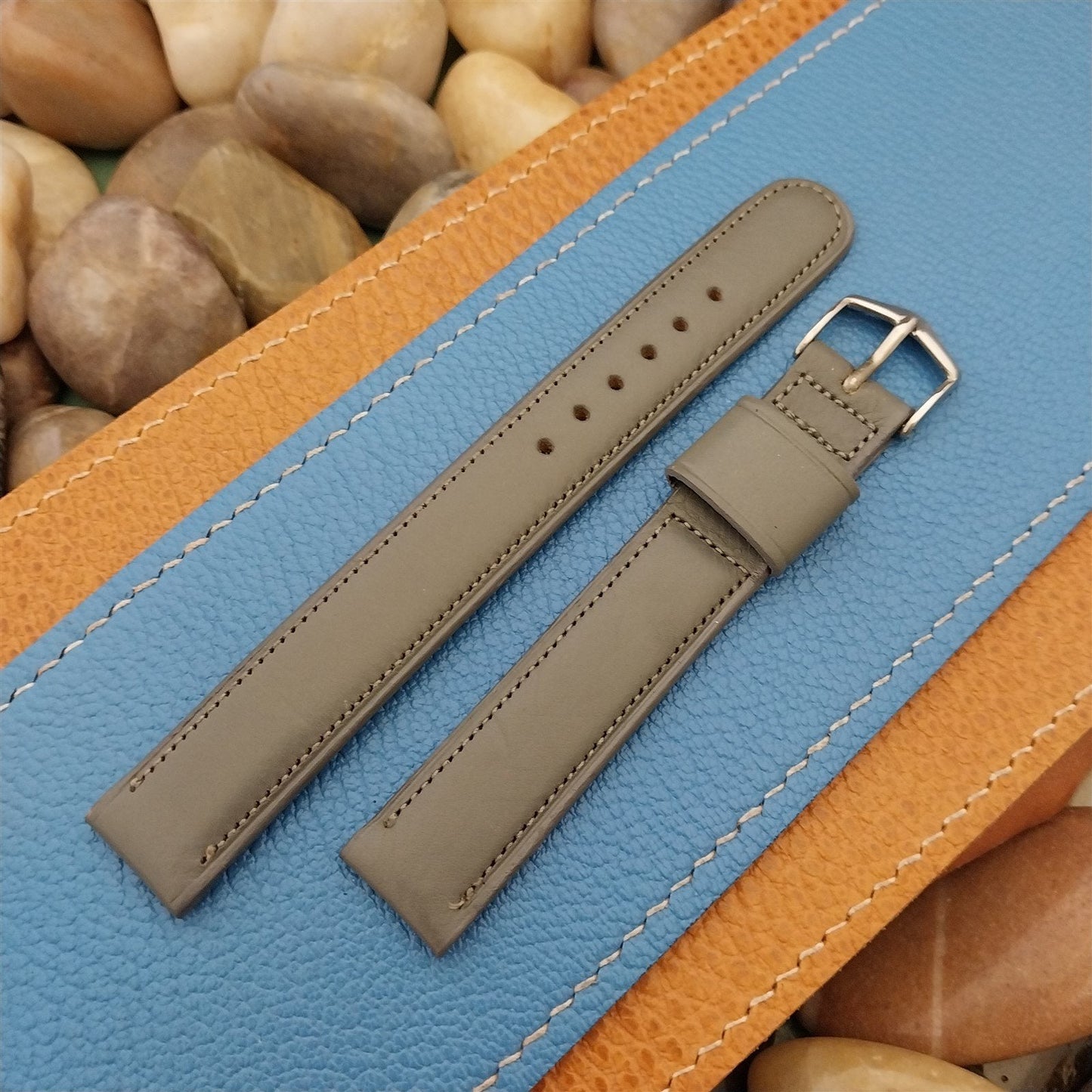 5/8" JB Champion Long Gray Padded Scandia Calf nos 1960s Vintage Watch Band