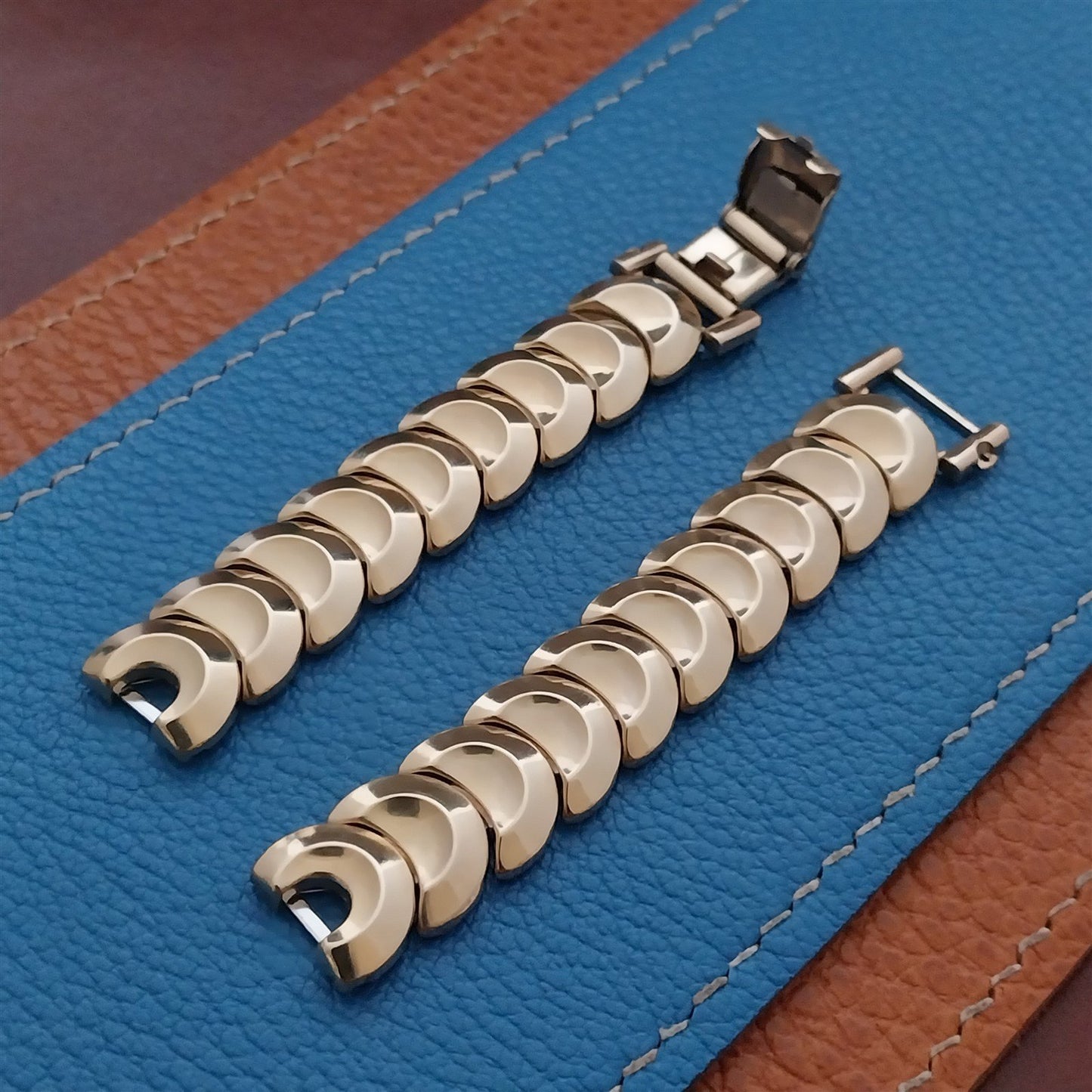 Ladies JB Champion Golden Coin 1950s Vintage Cocktail Watch Band