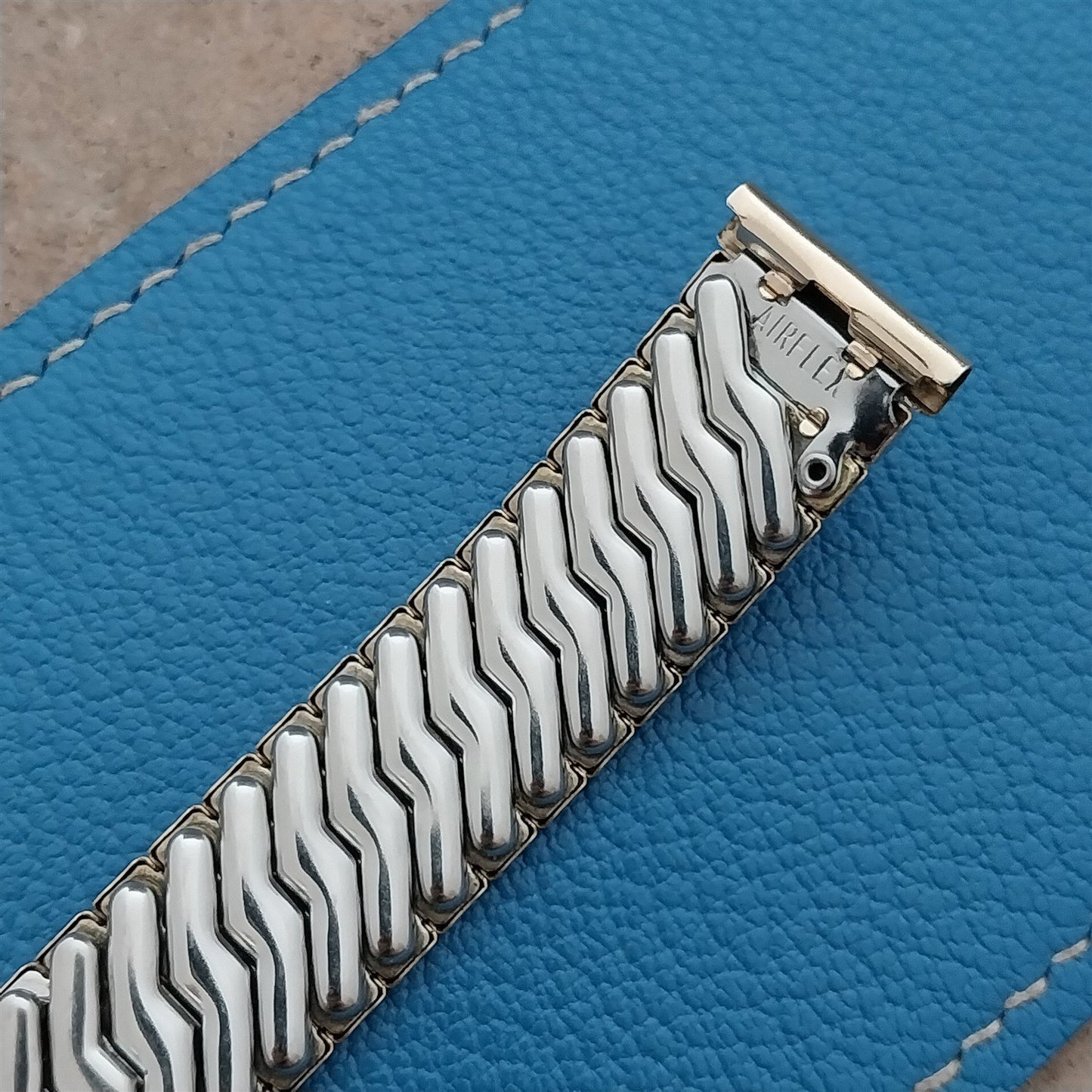 17.2mm 17mm Gold-Filled Airflex Unused 1950s Vintage Watch Band