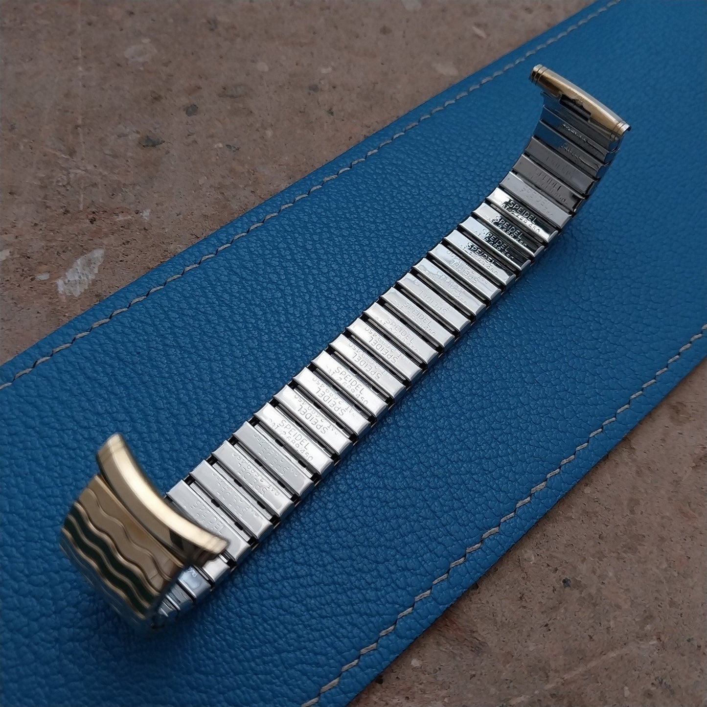 1969 10k yellow Gold-Filled Speidel Riptide nos Unused Vintage Watchband