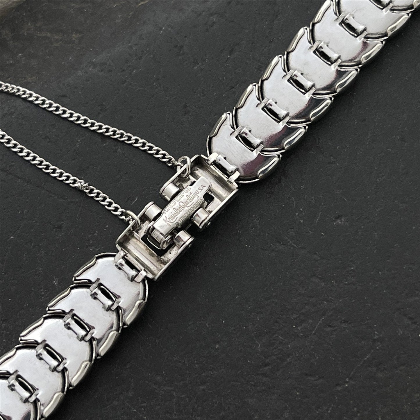 White Gold-Filled Kreisler Shell Coin-Link Ladies Unused 50s Vintage Watch Band