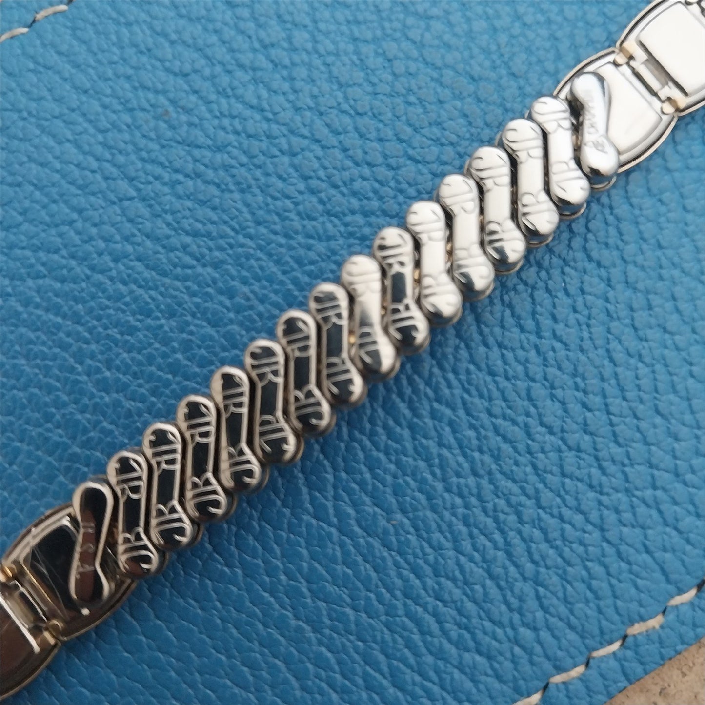 1950s Lizard & Gold Filled Ladies JB Champion Classic Cocktail Watch Band