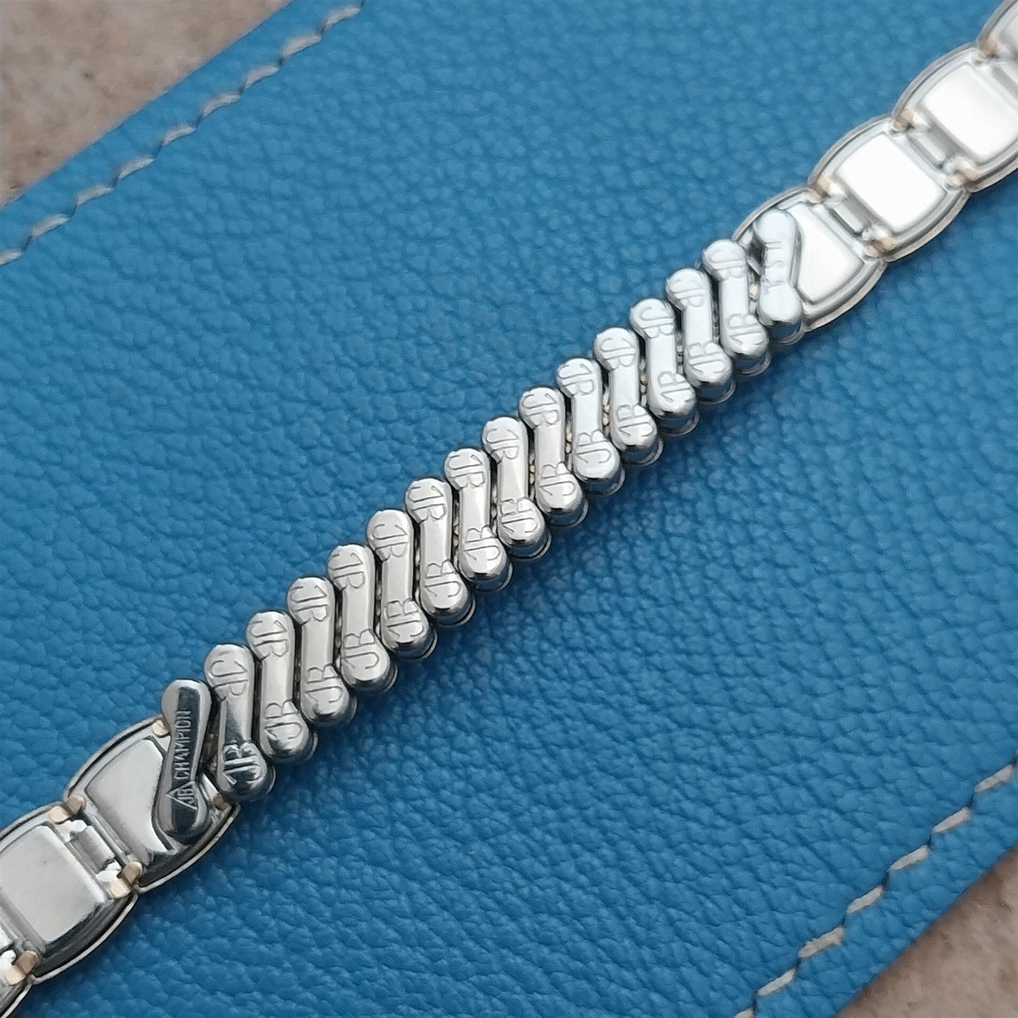 1950s Ladies Gold Filled & Lizard JB Champion Unused Vintage Cocktail Watch Band